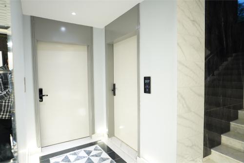 the_khushi_hotel_and_resorts_deluxe_room_55