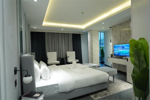 the_khushi_hotel_and_resorts_premium_executive_22