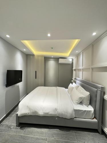 the_khushi_hotel_and_resorts_standard_room_17